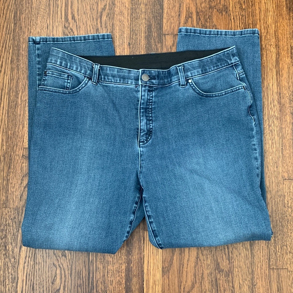 Chico’s Fabulously Slimming Jeans Medium Blue Size 14 Short - Picture 16 of 16